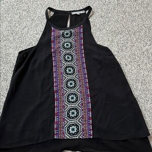 Daniel Rainn Black Sleeveless Blouse with Geometric Pattern